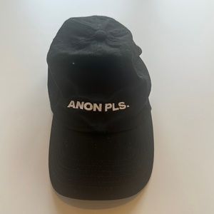 DEUXMOI HAT FROM 1st MERCH DROP